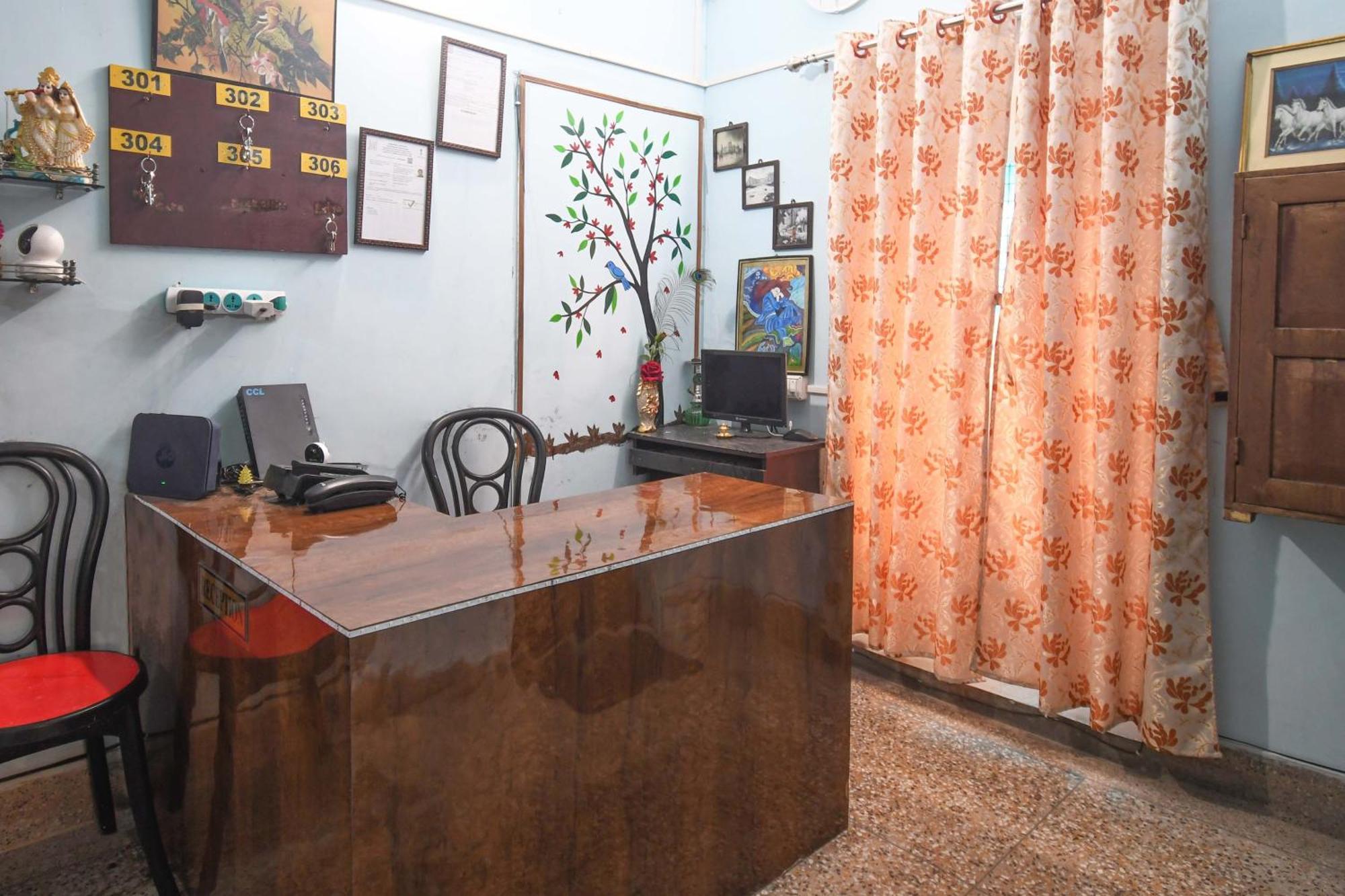 Hotel O Blue Cherry Guest House Калькутта Экстерьер фото